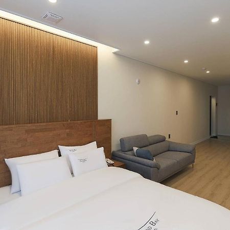 Hotel Grand Bay Boryeong Bagian luar foto