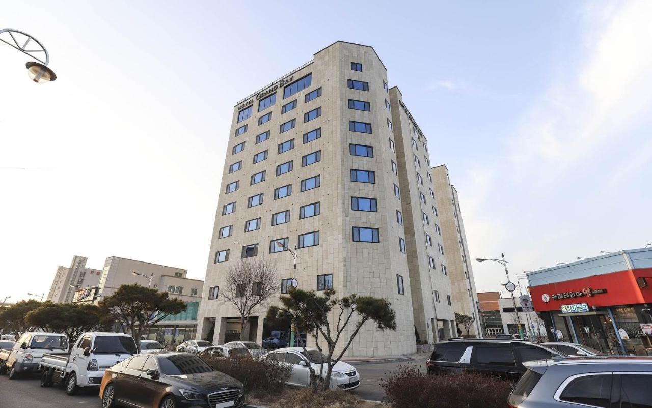 Hotel Grand Bay Boryeong Bagian luar foto