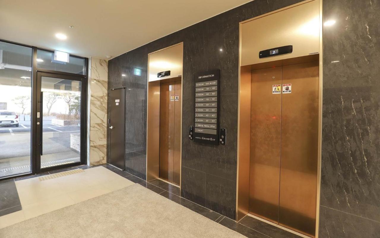 Hotel Grand Bay Boryeong Bagian luar foto
