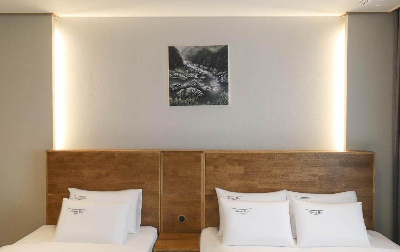 Hotel Grand Bay Boryeong Bagian luar foto